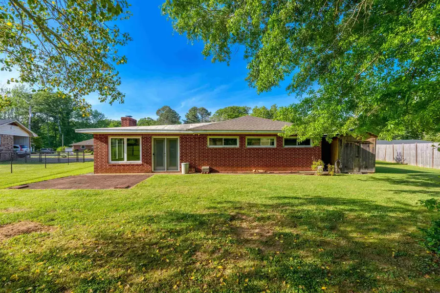 103 Rivermont Dr, Sheffield, AL 35660 - #3