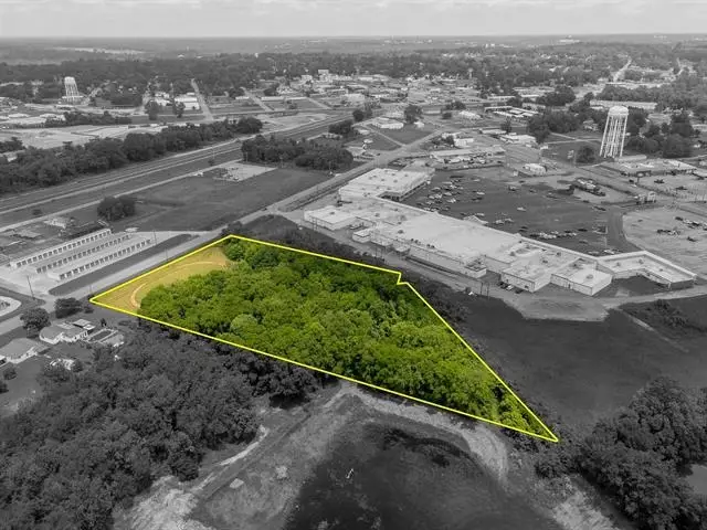 0000 W Montgomery Ave, Sheffield, AL 35660 - #1