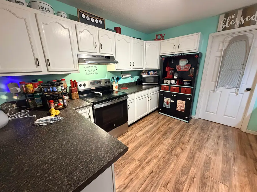 620 Deerfield Trl, Hamilton, AL 35570 - #3