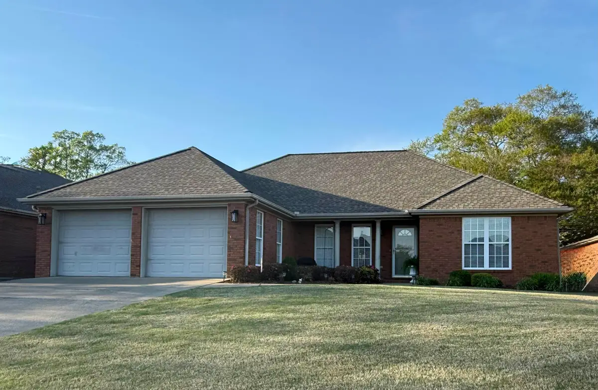 107 Old Hickory Dr, Florence, AL 35630 - #1