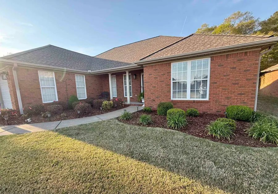 107 Old Hickory Dr, Florence, AL 35630 - #3