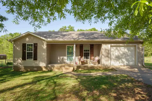 247 Osborn Hill Rd, Tuscumbia, AL 35674