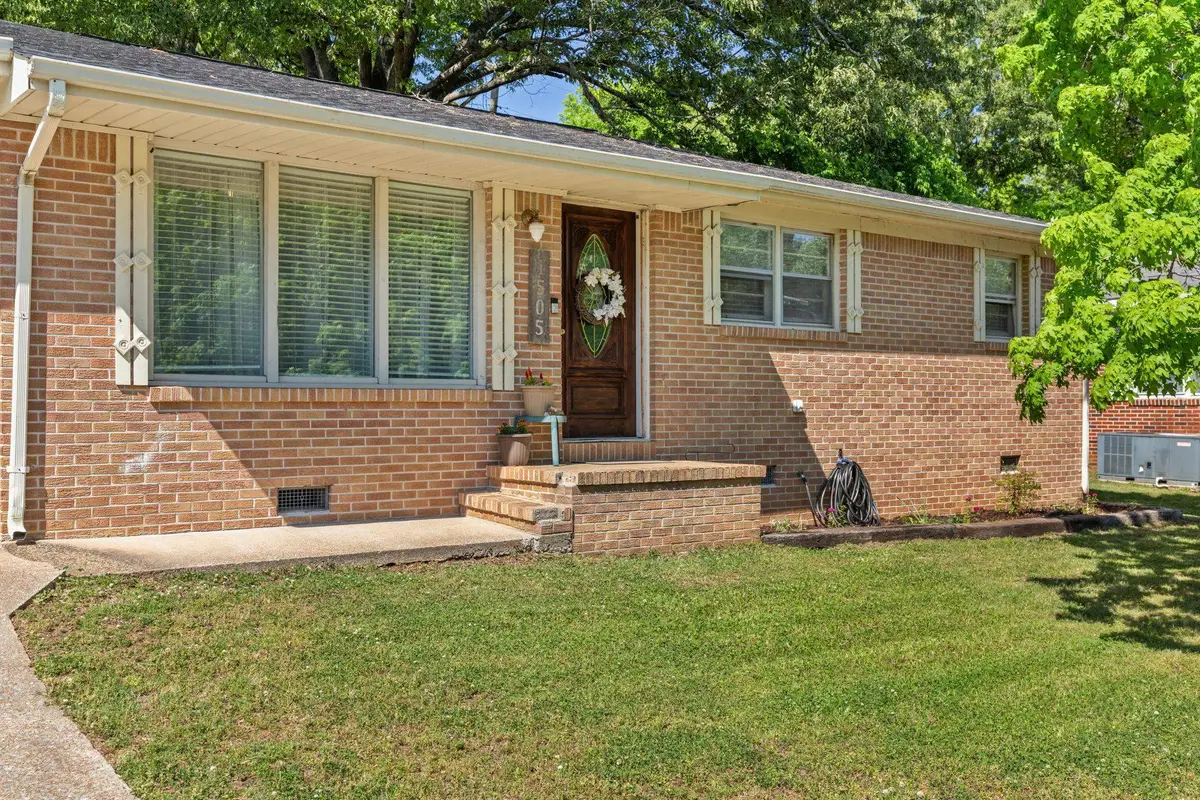 1505 Pinehurst Blvd, Sheffield, AL 35660 - #1