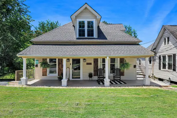 304 Plum St, Florence, AL 35630