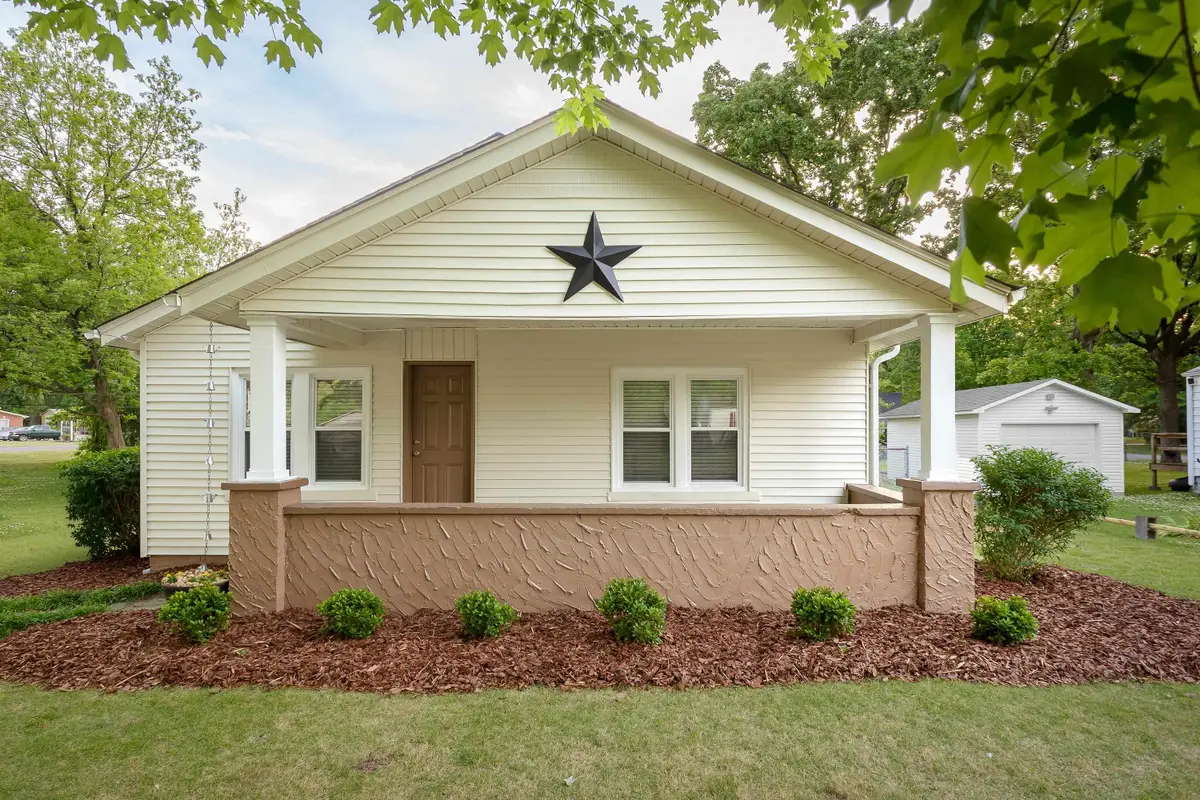 1413 Sherrod Ave, Florence, AL 35630 - #1