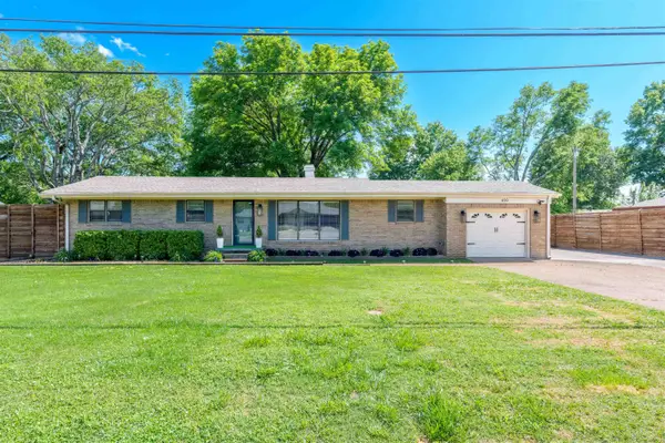 406 W 6th St, Muscle Shoals, AL 35661