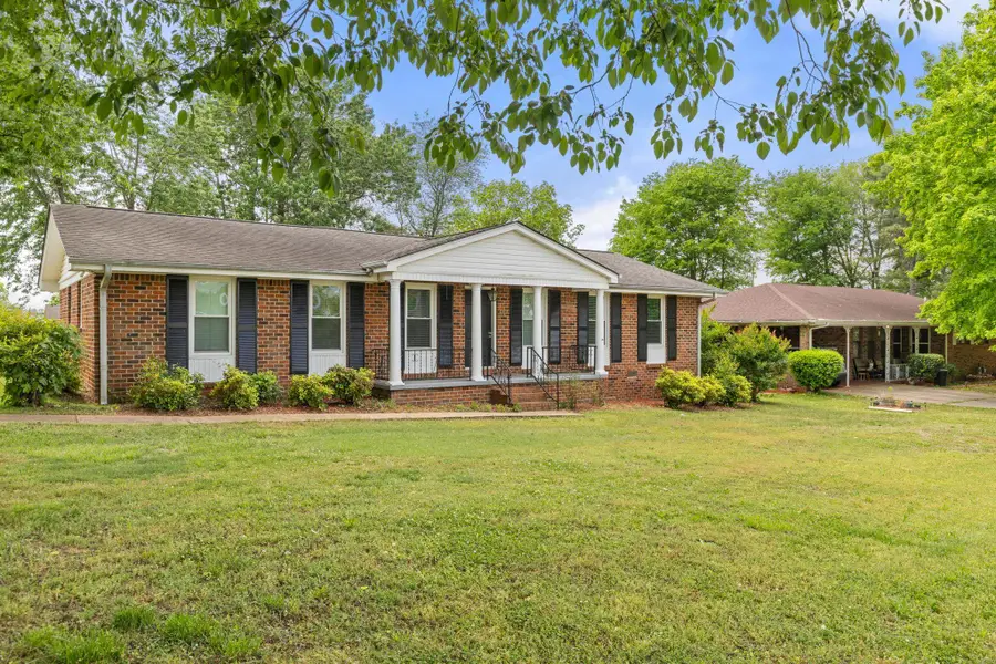 2138 Cloyd Blvd, Florence, AL 35630 - #3