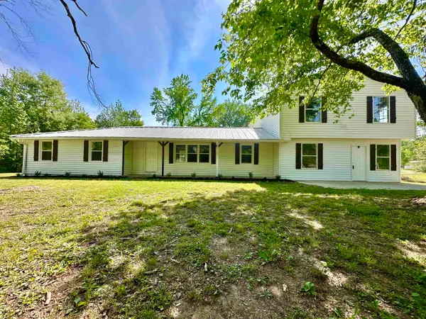 130 Co Rd 13, Florence, AL 35633