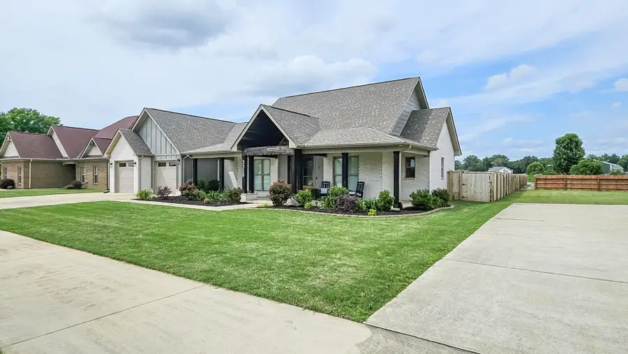 3359 Old Hwy 20, Tuscumbia, AL 35674 - #3