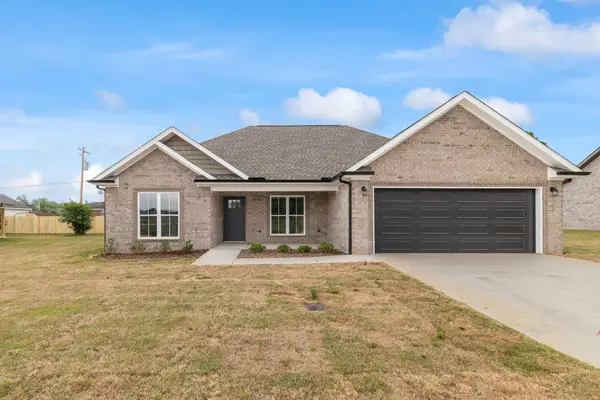 295 Knight Dr, Tuscumbia, AL 35674