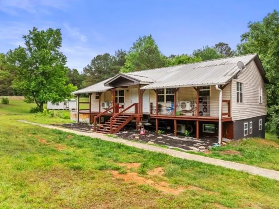 145 Dutch Ave, Hamilton, AL 35570 - #2