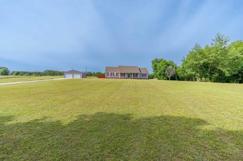 687 Co Rd 168, Killen, AL 35645 - #3