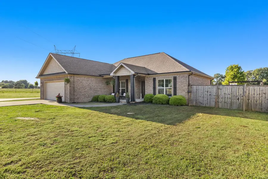 2445 Co Rd 16, Florence, AL 35633 - #2
