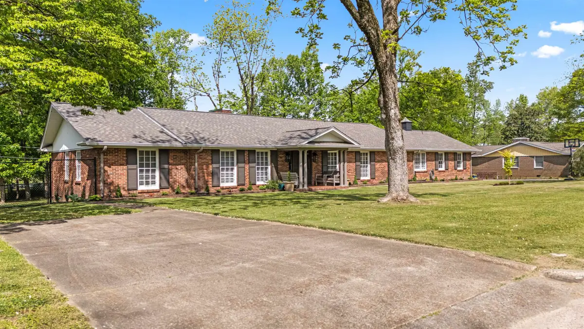 1425 NW Mitchell Rd, Cullman, AL 35055 - #1