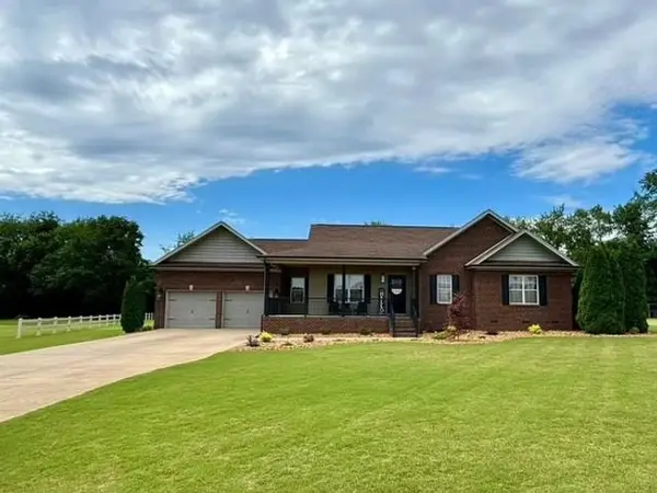 175 Mcgee Way, Tuscumbia, AL 35674
