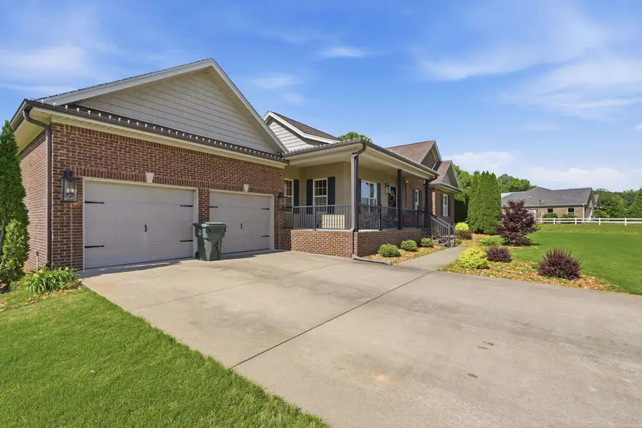 175 Mcgee Way, Tuscumbia, AL 35674 - #3