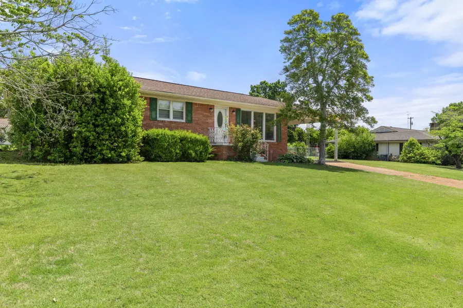 1916 Crestline Ave, Sheffield, AL 35660 - #2