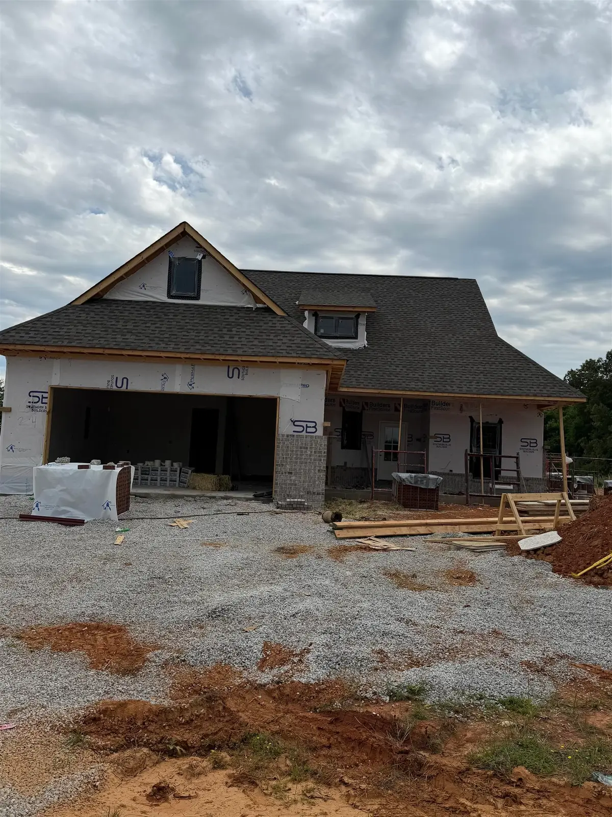 220 Spry Way, Killen, AL 35645 - #1