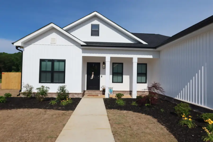 11187 Percy Dr, Tanner, AL 35671 - #2