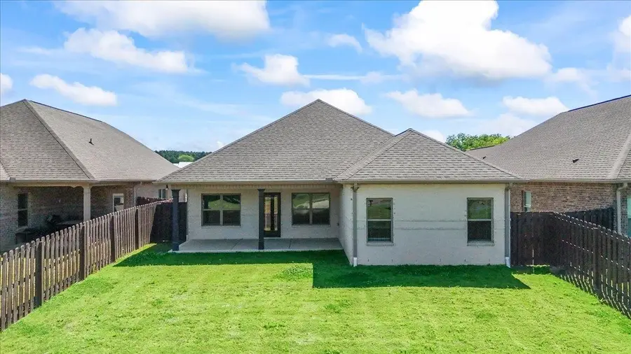 1811 Shadowbrook Ln, Cullman, AL 35055 - #2