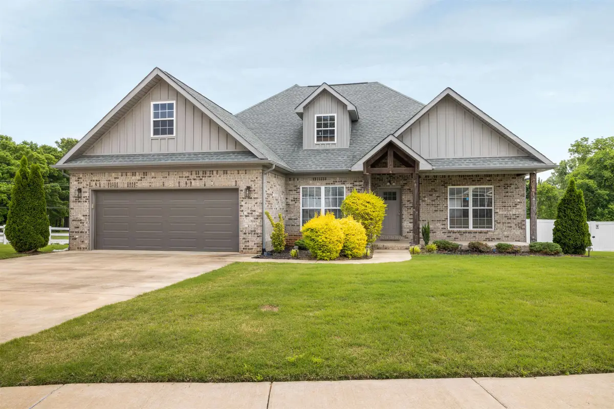 55 Rolling Brook Dr, Rogersville, AL 35652 - #1