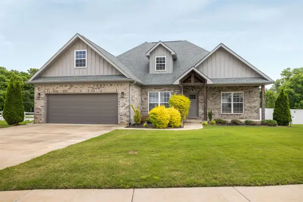 55 Rolling Brook Dr, Rogersville, AL 35652