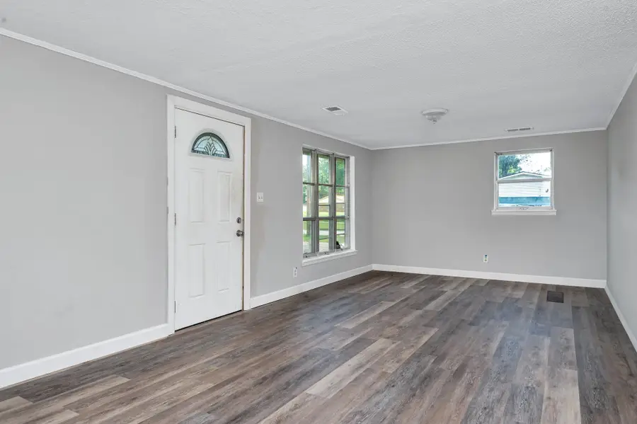 750 Hughes St, Muscle Shoals, AL 35661 - #3