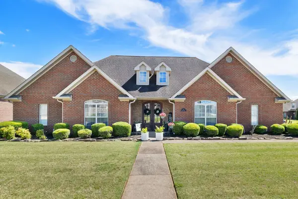 311 Wheaton Dr, Florence, AL 35633
