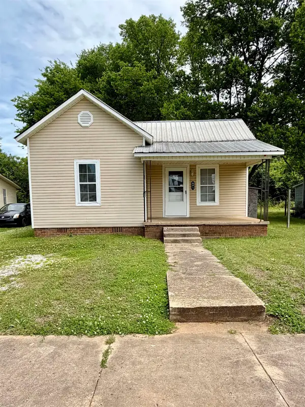 602 Atlanta Ave, Sheffield, AL 35660