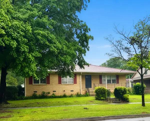 304 5th Ave, Red Bay, AL 35582