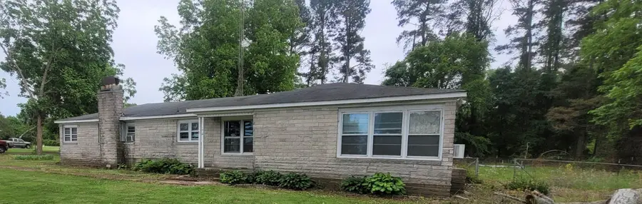 1910 Lynwood Ave, Russellville, AL 35653 - #2