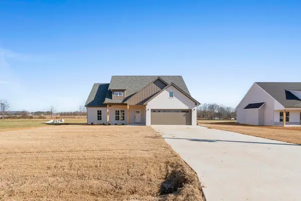 237 Co Rd 144, Killen, AL 35645