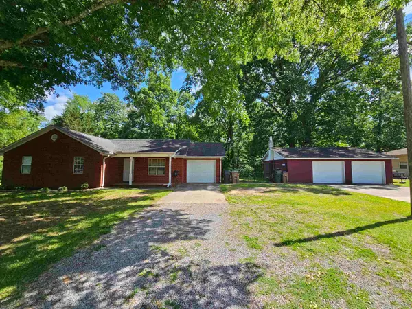 829 Busbey Rd, Decatur, AL 35603