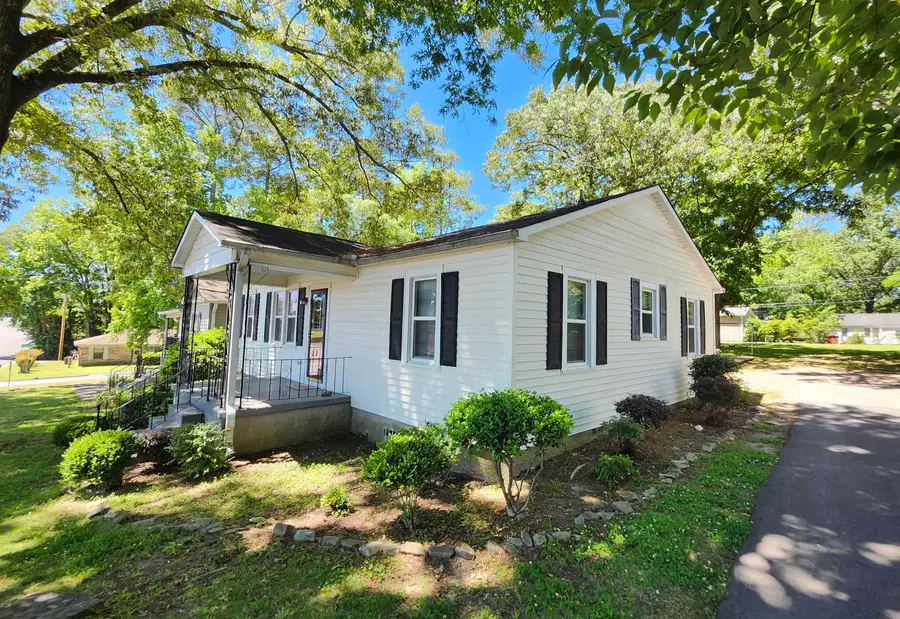 1103 4th Ave, Cullman, AL 35055 - #2
