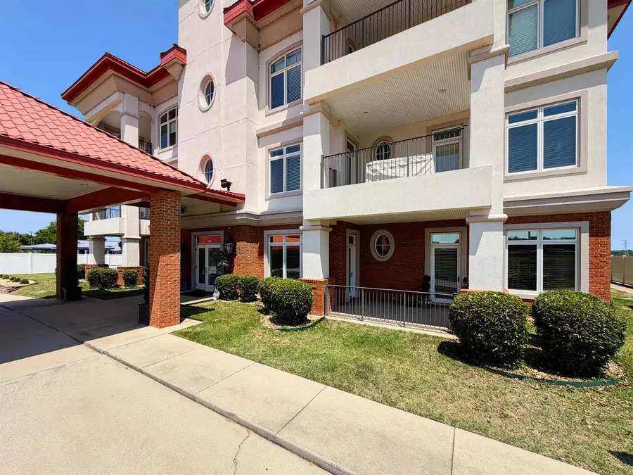2210 Ashe Blvd #2, Sheffield, AL 35660 - #2