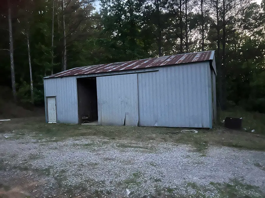 176 Co Rd 531, Hanceville, AL 35077 - #2