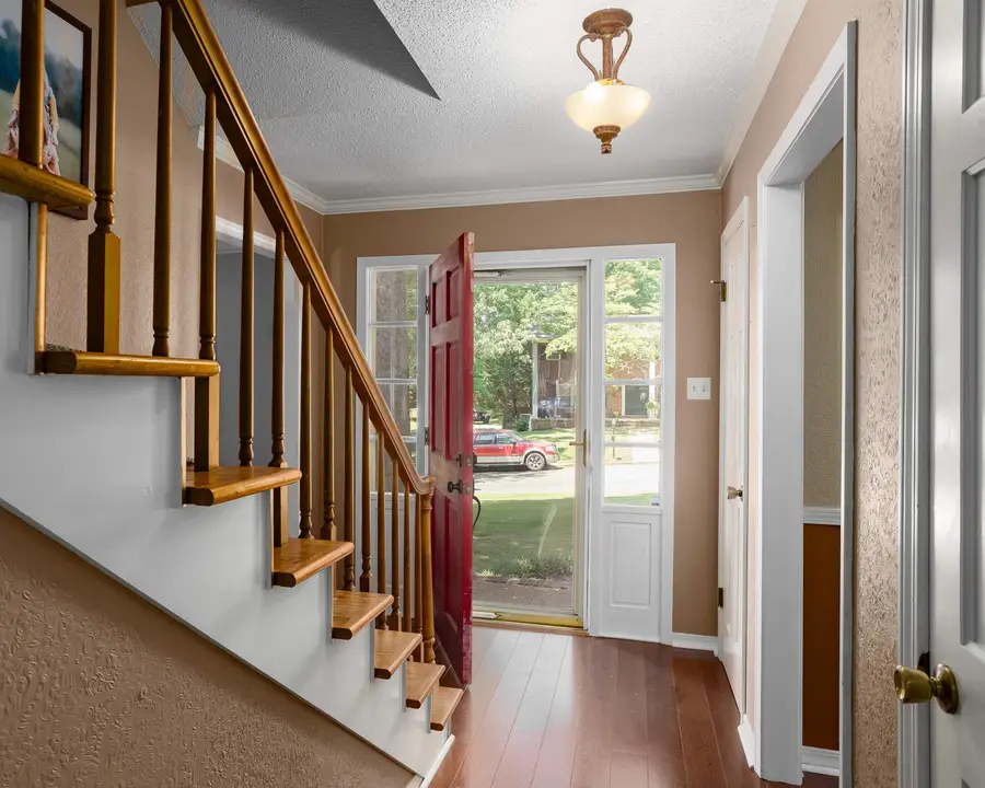2722 Milford St, Florence, AL 35633 - #3