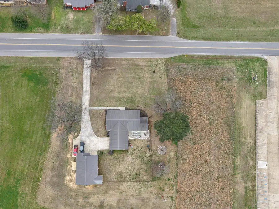 809 4th Ave, Red Bay, AL 35582 - #3