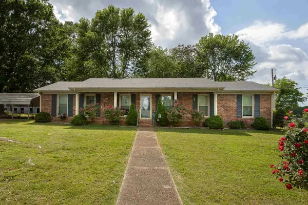 201 Mary Lee Dr, Florence, AL 35634