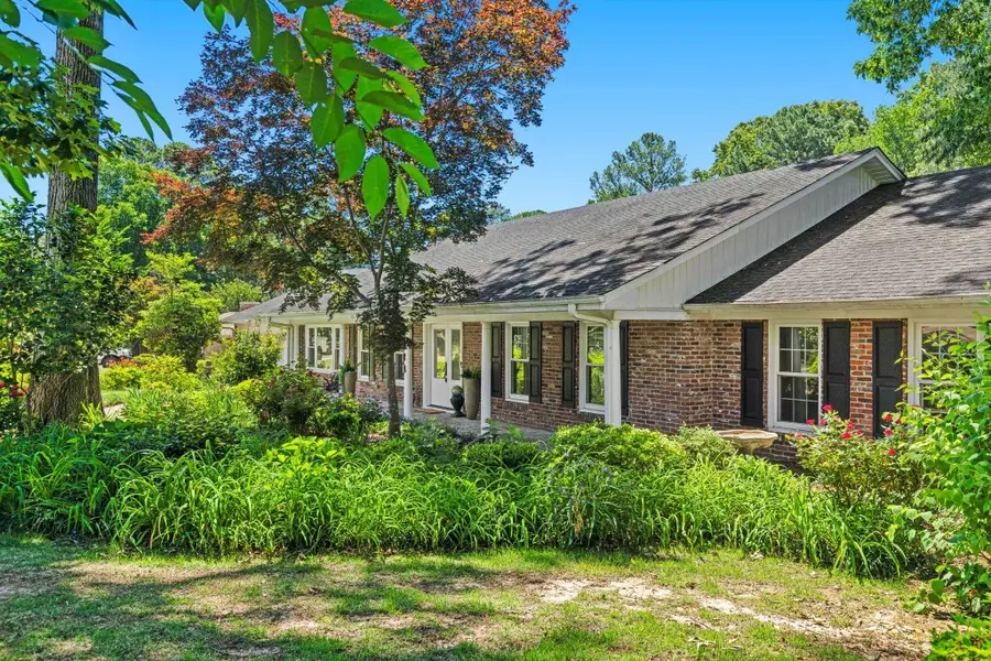 1938 Hickory Hills Rd, Florence, AL 35630 - #3