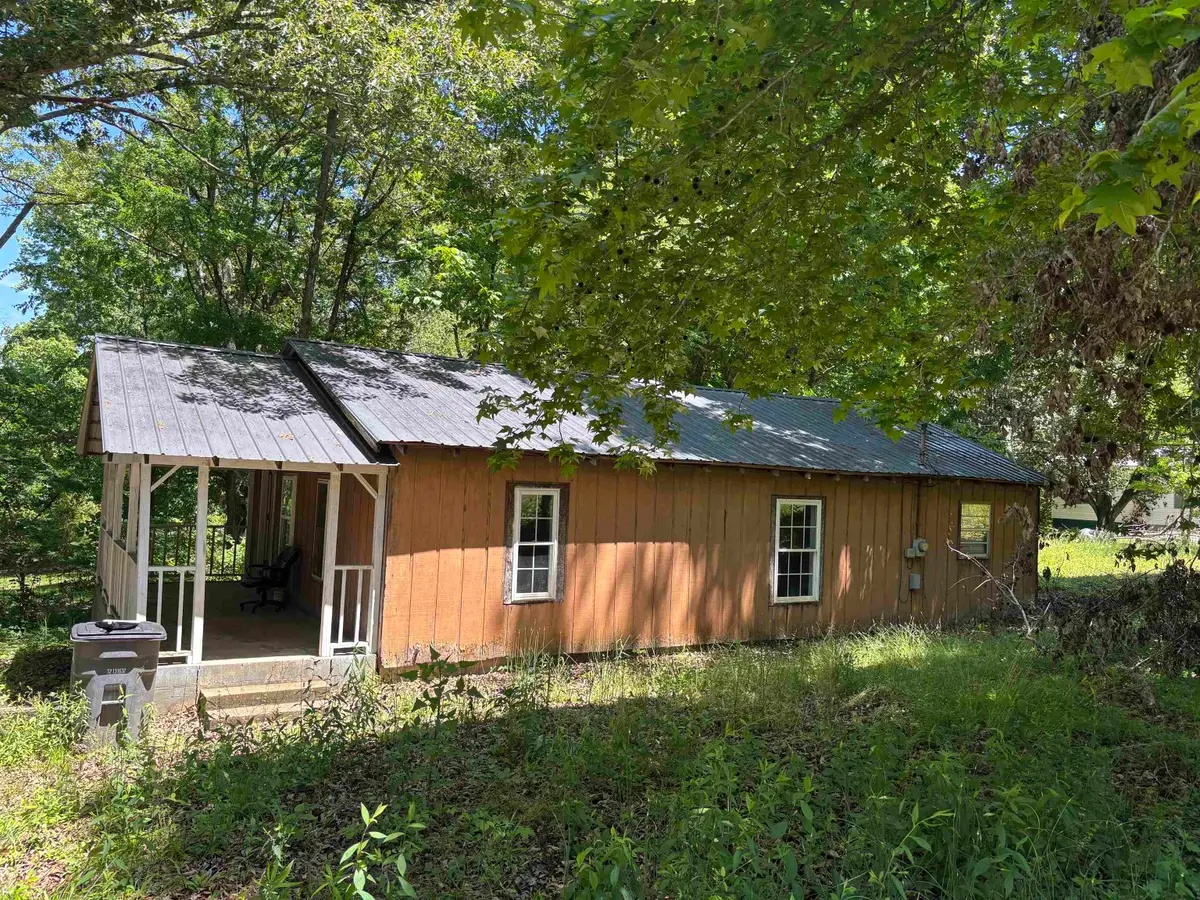 107 Potts Rd, Russellville, AL 35654 - #1