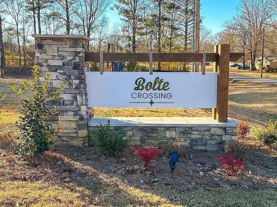 1717 Amber Ave, Cullman, AL 35055 - #2