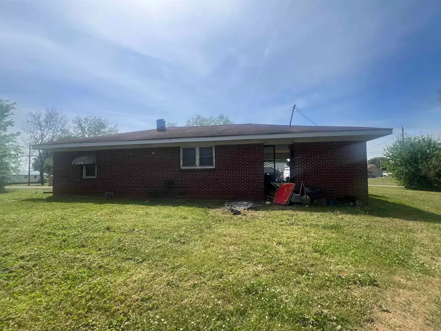 3407 Brush St, Muscle Shoals, AL 35661 - #2