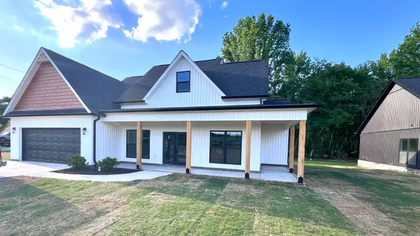 1181 Co Rd 28, Florence, AL 35634