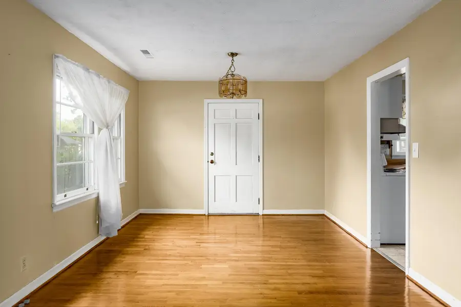 1090 3rd St, Cherokee, AL 35616 - #3