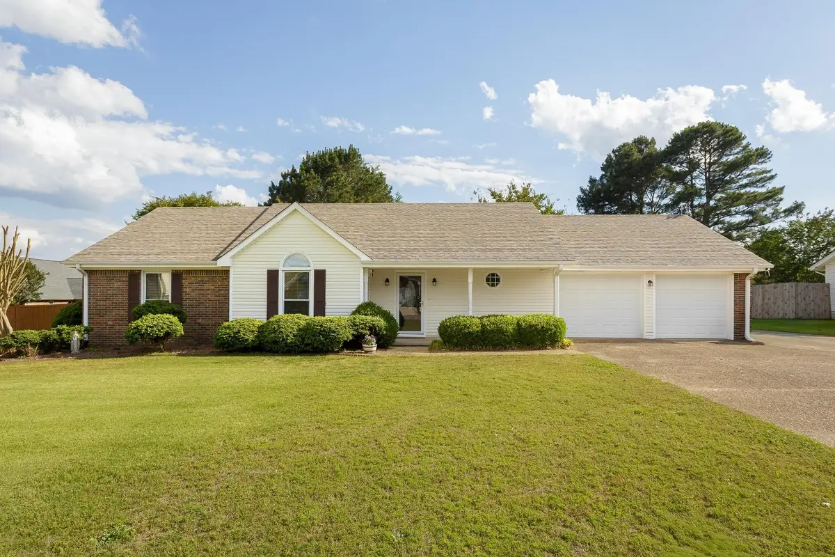 303 Cordelia Way, Florence, AL 35633 - #1