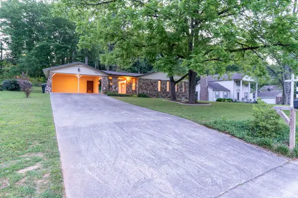 1001 NW Lakeview Ave, Cullman, AL 35055