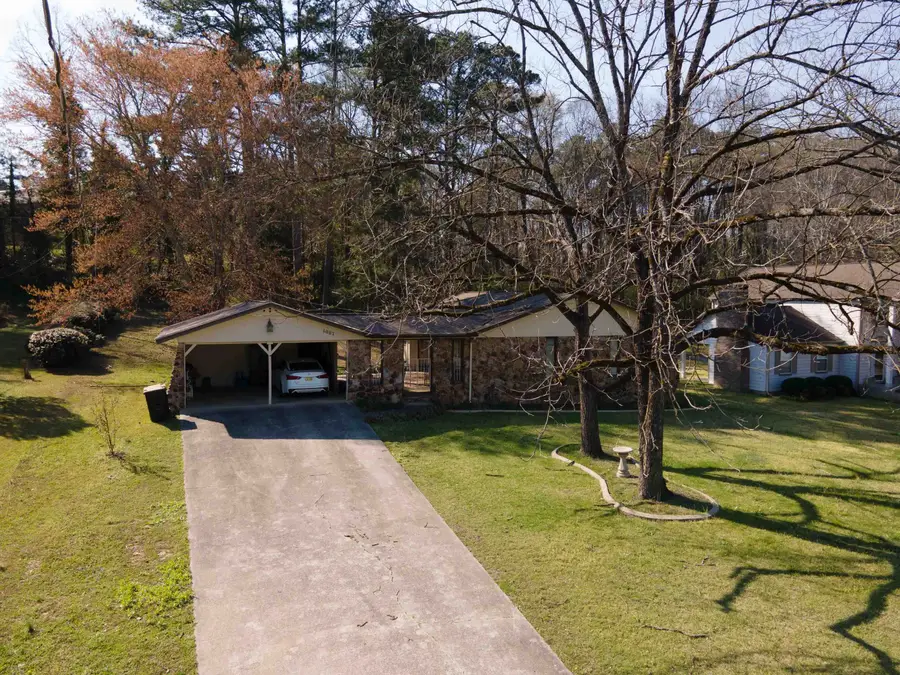 1001 NW Lakeview Ave, Cullman, AL 35055 - #2