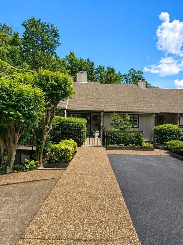 203 River Point Rd #203, Florence, AL 35634