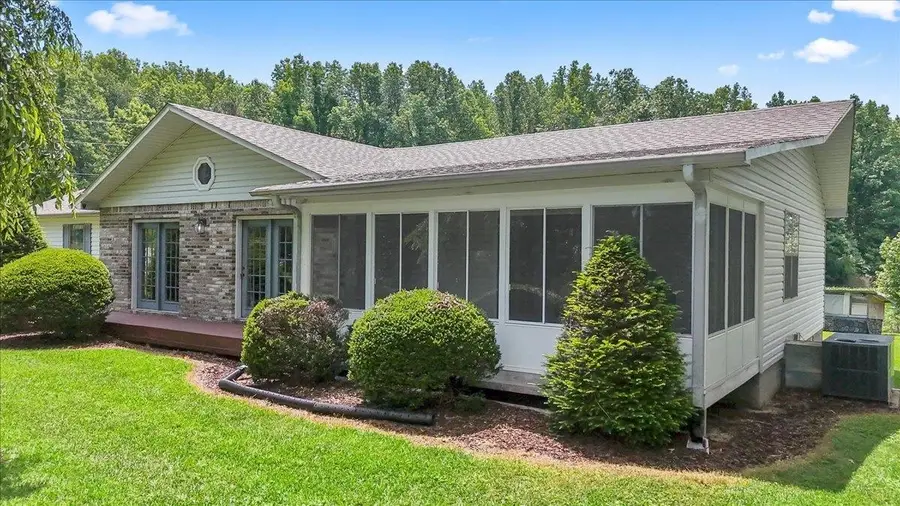131 Co Rd 1228, Vinemont, AL 35179 - #3